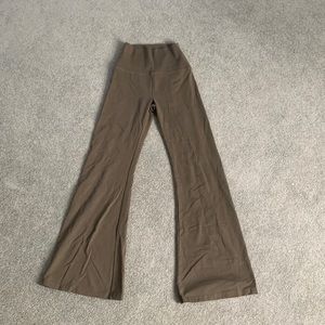 Aerie Offline Flare Leggings